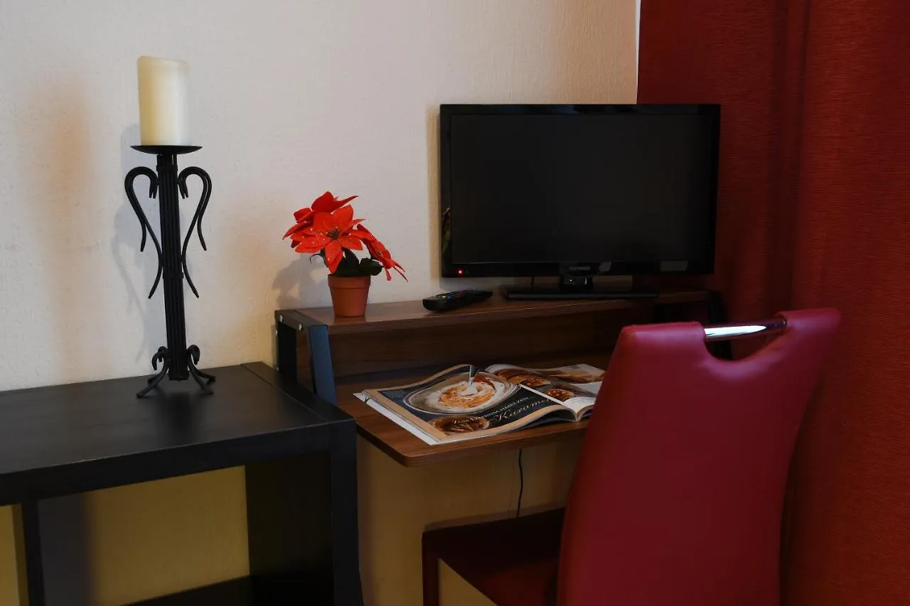 Guest house Hotel-Pension Charlottenburg Berlin Germany