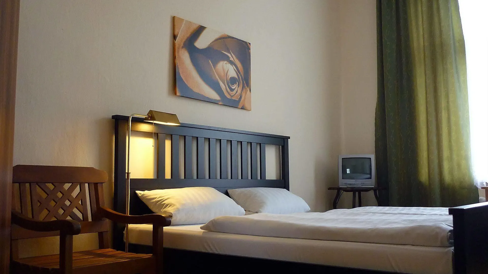 Guest house Hotel-Pension Charlottenburg Berlin Germany