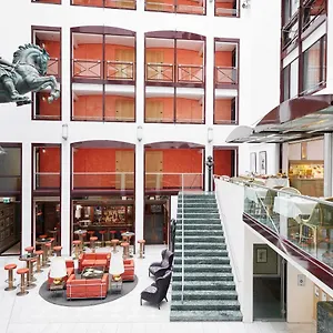 Living Großer Kurfürst Hotel